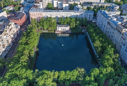 Адвокат выиграл спор об элитной квартире в центре Москвы в пользу наследника.